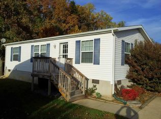 224 Morris Ln #L156, Montross, VA 22520