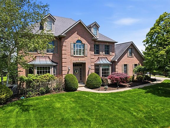2nd image of 2018 Condor Ln