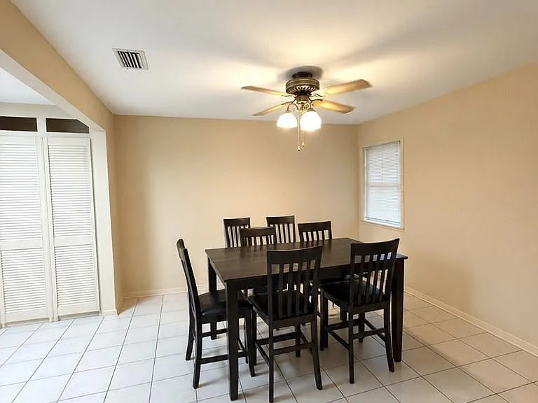 34 Red Bay Cir — Photo 3