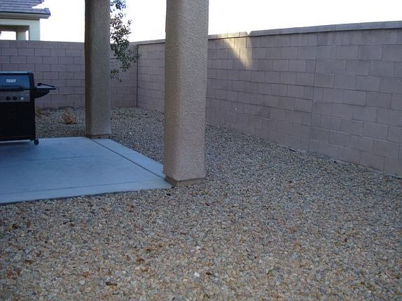 4th image of 8112 Celina Hills St