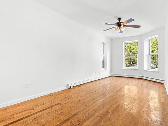3rd image of 430 W 160th St #3