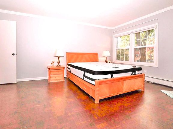 4th image of 1025 Randolph St APT 101