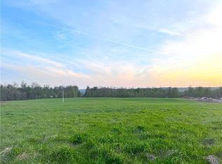 Mallory Rd #30, Sauquoit, NY 13456