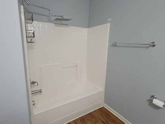 5th image of 746 Silver Stream Ln