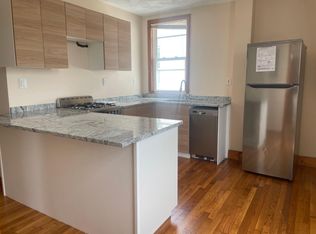 62R Greenwich St #3F, Dorchester, MA 02122
