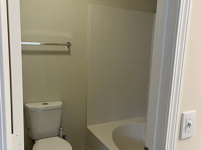 10281 University Park Ln — Photo 11