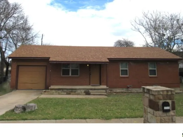 2103 Crescent Dr, Copperas Cove, TX 76522