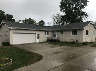 11416 Jefferson Rd, Osceola, IN 46561