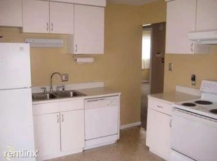 18530 Indian, Redford, MI 48240