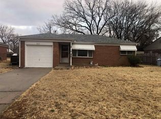 2852 S Ida Ave, Wichita, KS 67216