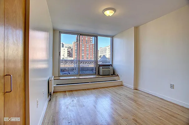 Rented by Citi Habitats | media 3