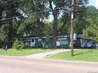 1139 & 1141 Hollywood Dr, Jackson, TN 38301