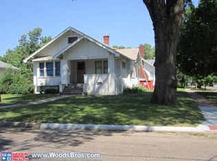 1104 W Charles St, Grand Island, NE 68801