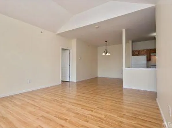 413 Lucy Ct, South Plainfield, NJ 07080