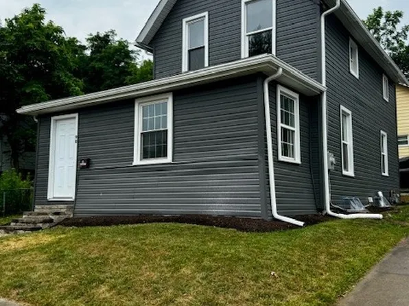 90 Nickel St, Akron, OH 44303