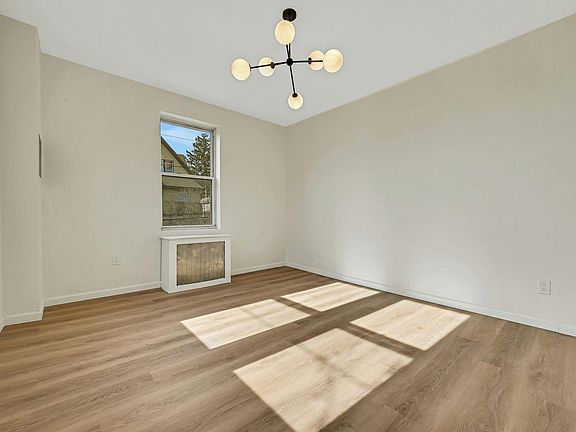 5th image of 7505 Palisade Ave Unit 201