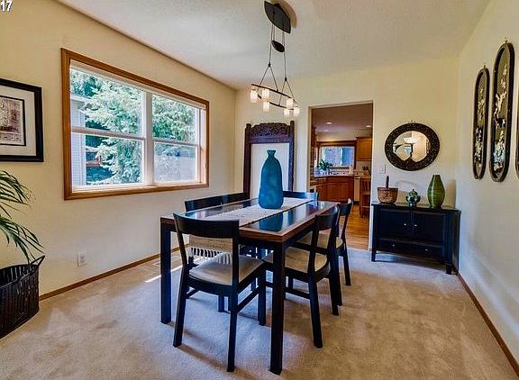 5th image of 2339 NE Estate Dr