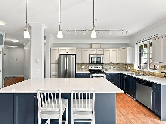 2nd image of 12268 224th St #304