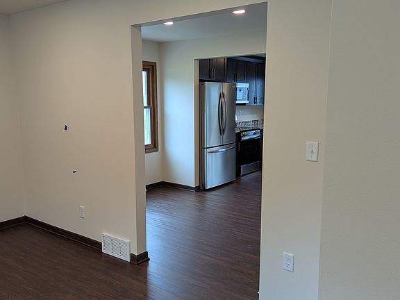 Dinning Room & kitchen