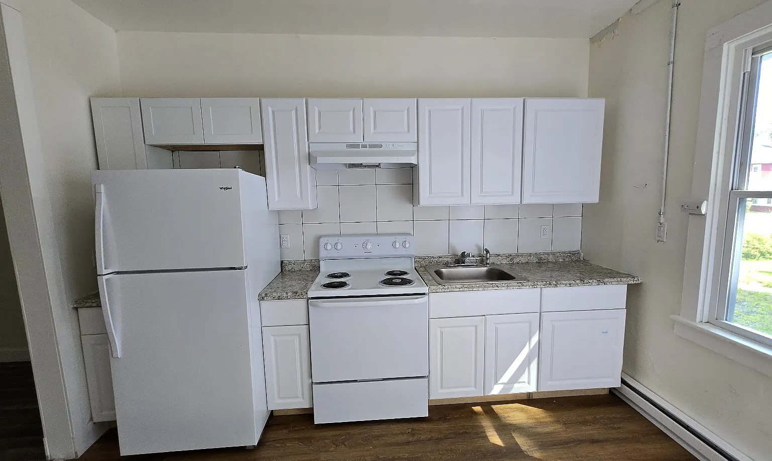 1 bed, 700 sqft, $1,150 — Photo 1