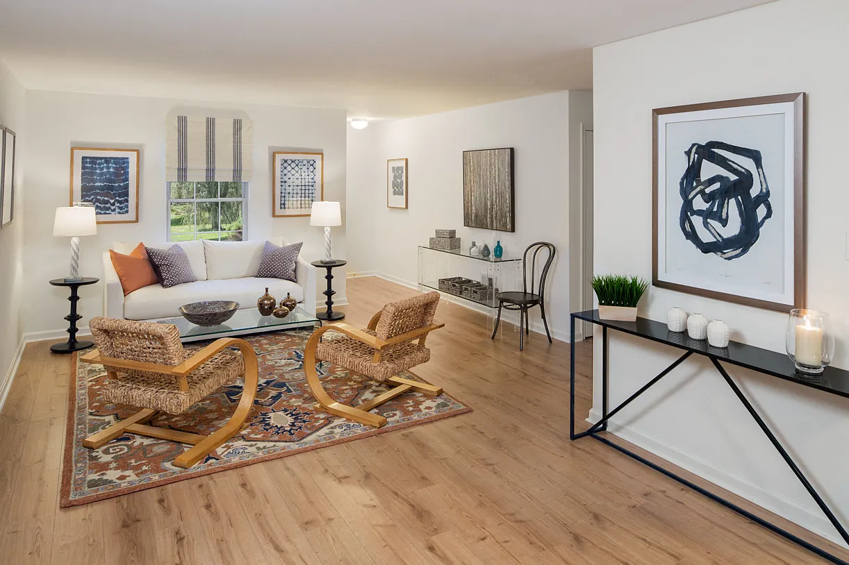 Westridge Gardens Luxury Rental Apartments — Photo 3