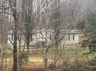 167 Ireland Ln, Mount Vernon, KY 40456