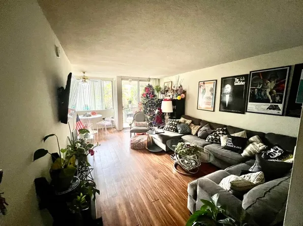 7529 Lexington Ave #1A, Los Angeles, CA 90046