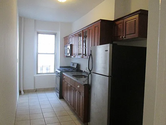 Rented by Realty Collective | media 12