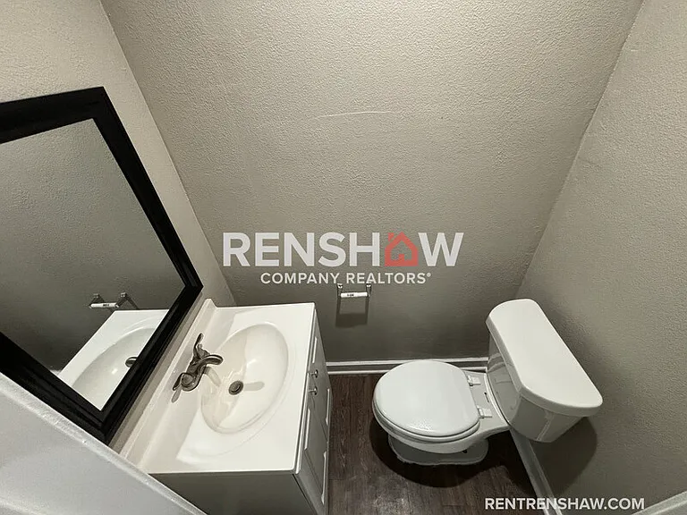 1272 Semmes St — Photo 21