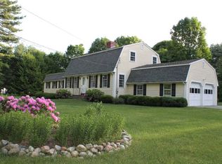 2 Birchwood Dr, Bedford, MA 01730