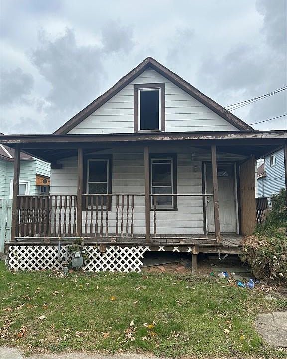 1st image of 3636 Robert Ave