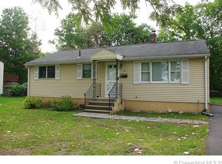 24 Lille St, Wethersfield, CT 06109