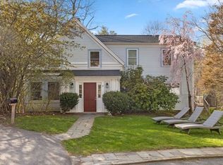 20 Gowell Ln, Weston, MA 02493