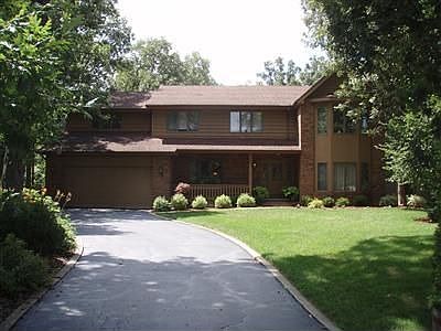 1st image of 707 Schilling Dr