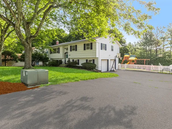 18 Lancaster Drive, Suffern, NY 10901