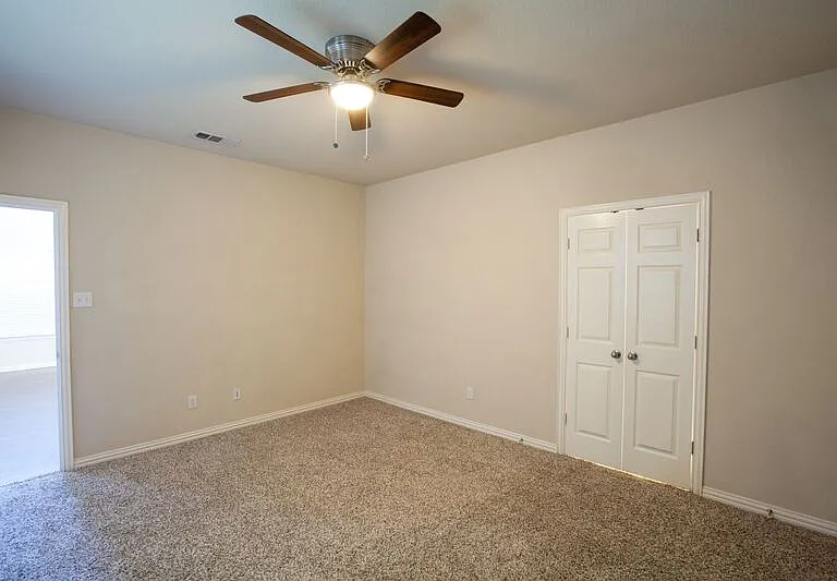 2805 Gooseberry Dr — Photo 17