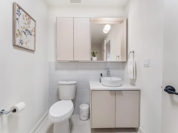 857 Communipaw Avenue image 15 of 25