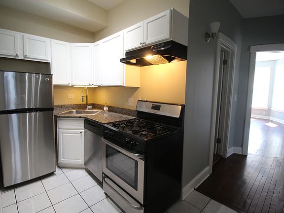 SS granite kitchen with dishwasher