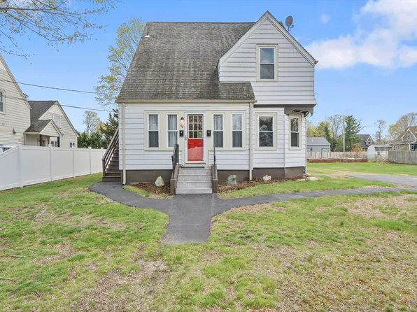 57 Battery St, Abington, MA 02351