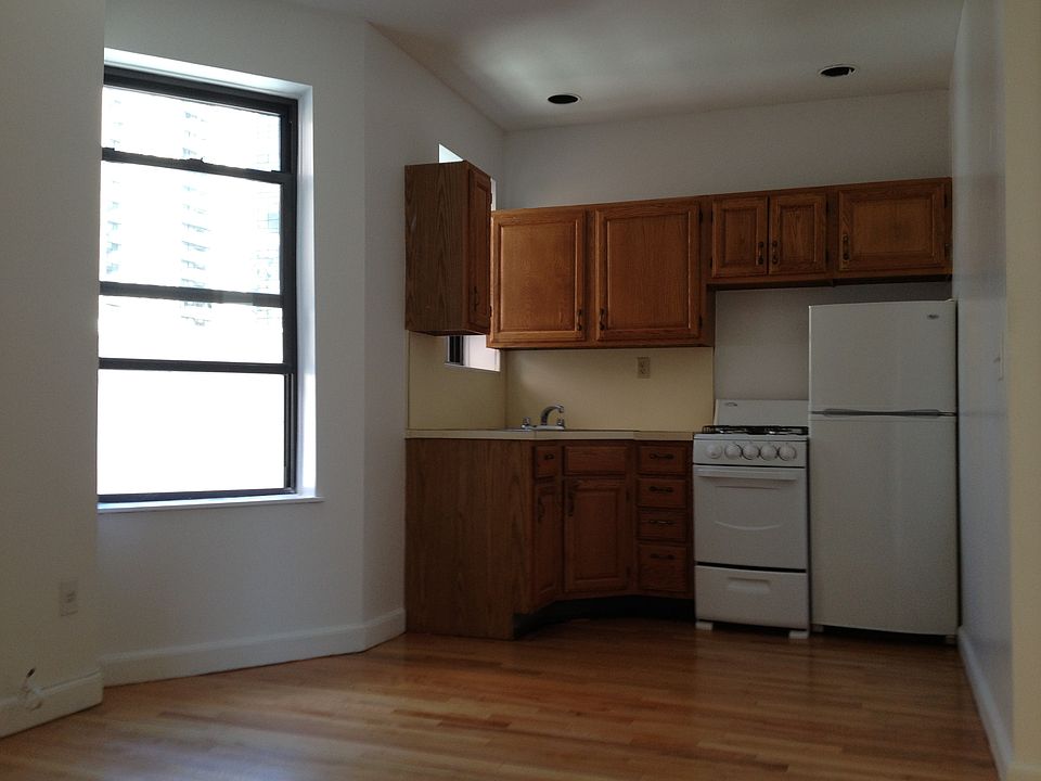 1st image of 253 E 78th St APT 28