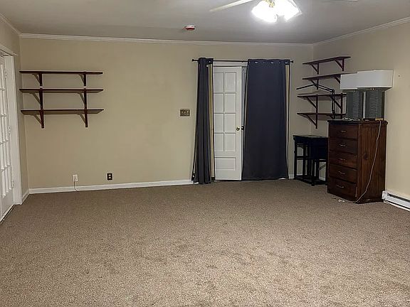 4th image of 9710 Falls Rd #101