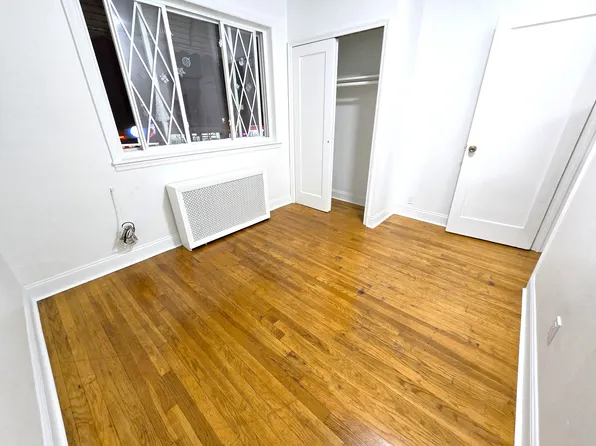 94-07 Alstyne Avenue image 15 of 19