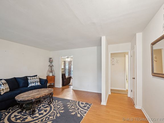 5th image of 3823 S 88th East Pl