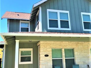 607 Pecan Ave UNIT 2, Round Rock, TX 78664