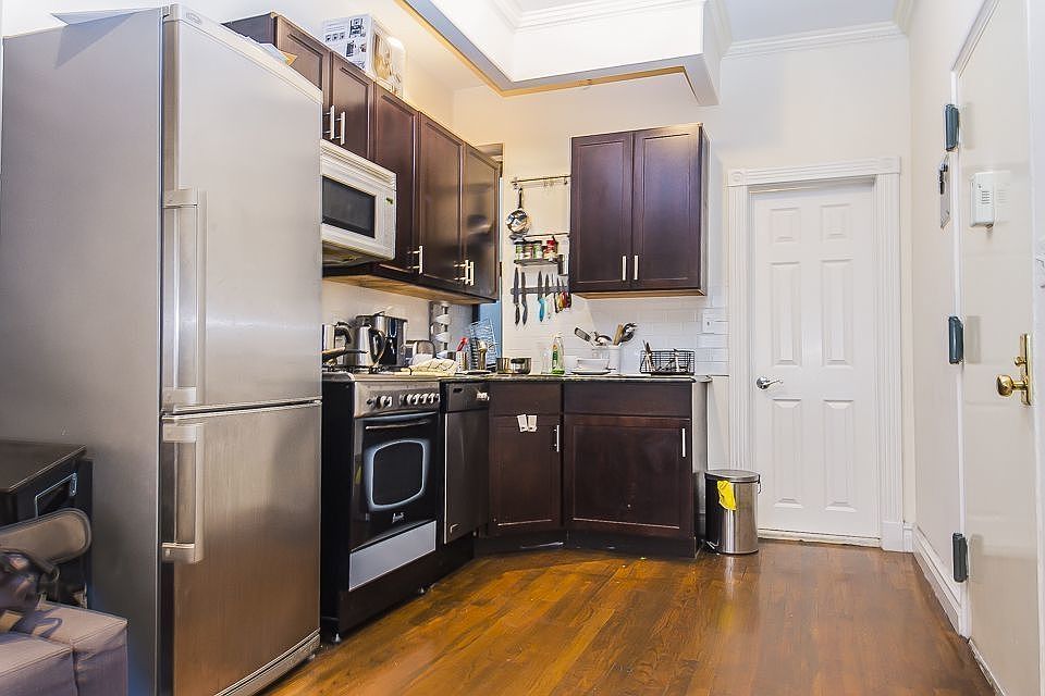 1st image of 419 E 82nd St APT 4D