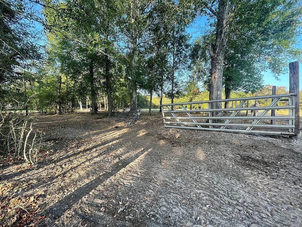 320 Spencer Rd, Apple Springs, TX 75926 MLS 70467 Zillow