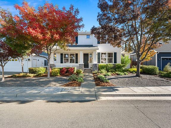 5th image of 980 Jasmine Court