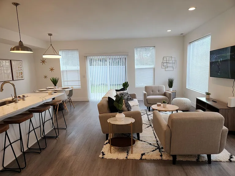 4328 E Longfellow Ave — Photo 13