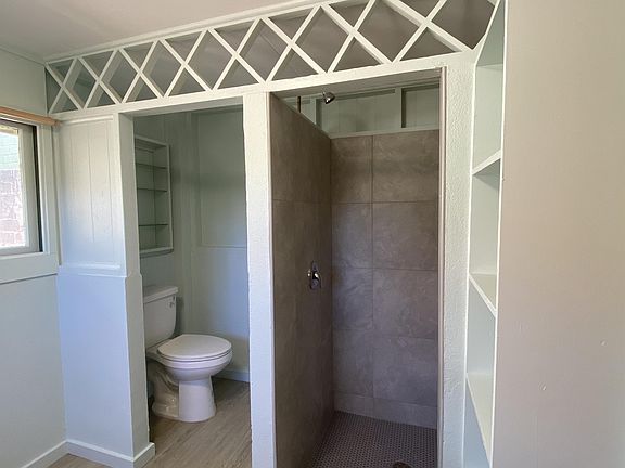 4th image of 1811 Pikale Pl #2