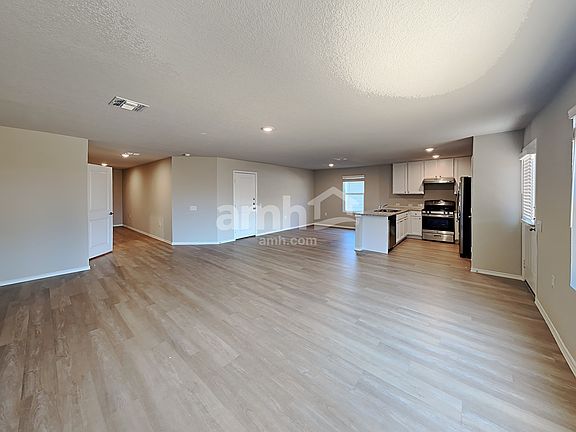 4th image of 4422 Meadowland Pl